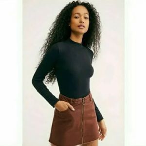 We the • free people ZIP IT UP denim mini skirt .